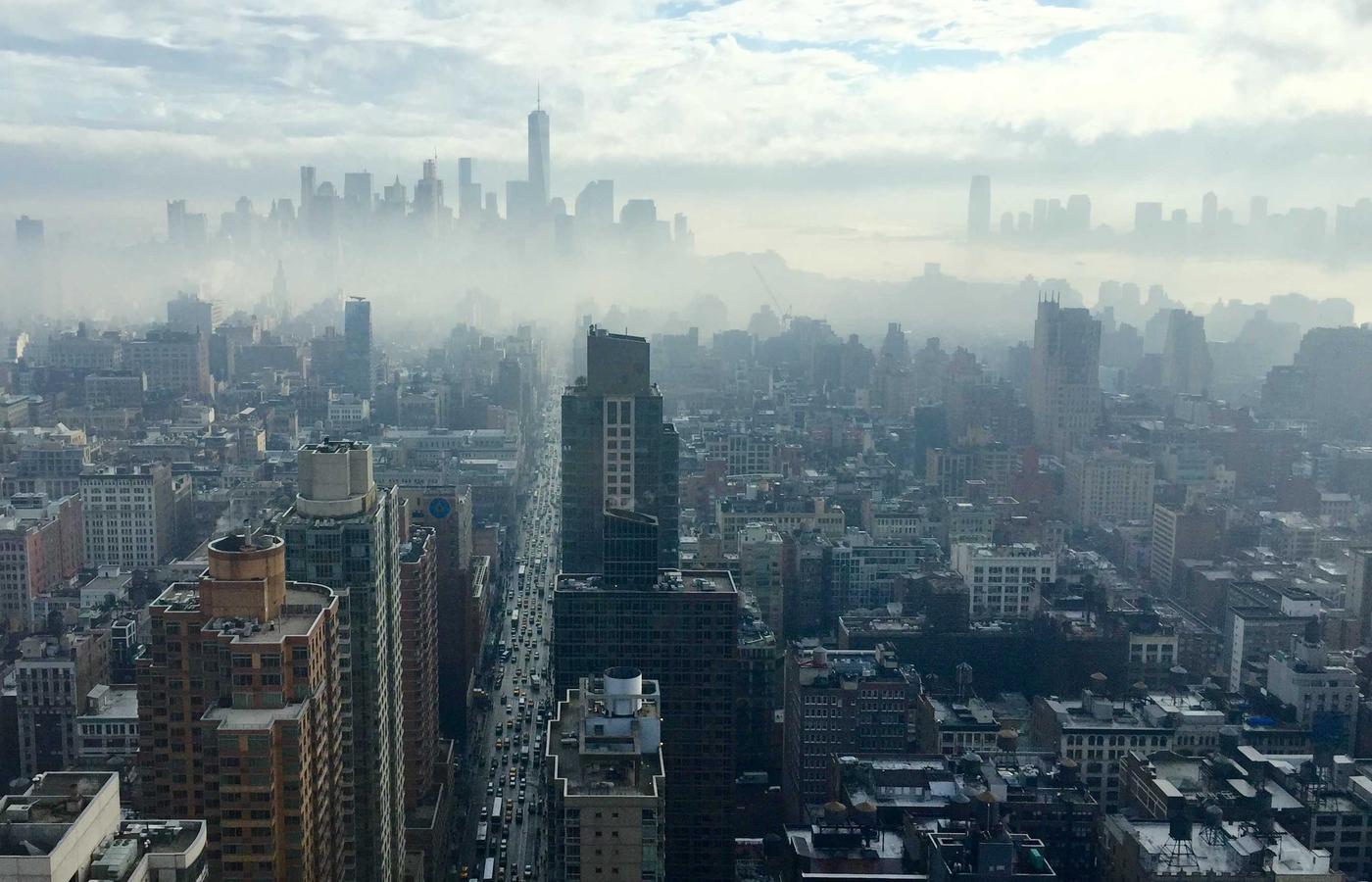 Entrevista profesional en un entorno de comunicación